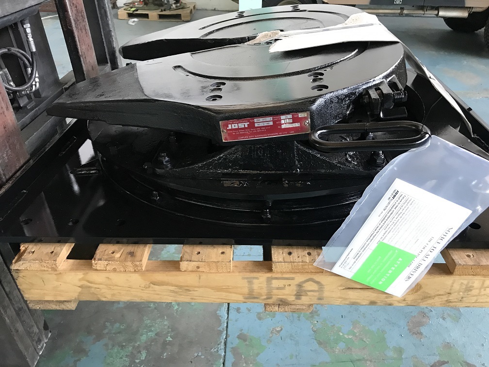 Jost Turntable Fifth wheel 50mm Grease top with rippled plate JSK 37 CZ