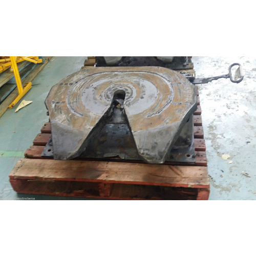 Jost Turntable Fifth Wheel 50mm Fixed Base Grease Top JSK37CZ Used